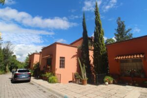 Departamento Santo Domingo, edificio fachada.