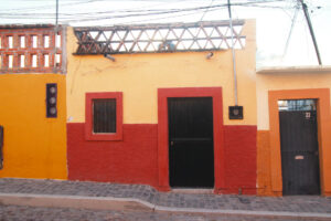 Fachada de Casa Francisco Bocanegra.